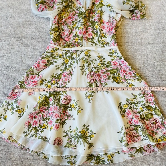 Giambattista Valli Silk Chiffon Floral Cape Dress - Picture 11 of 14